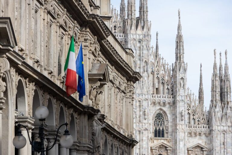 Borsa Milano -1,95% nel dividend day: 23 blue chip staccano 16 miliardi, petrolio Brent oltre 110$
