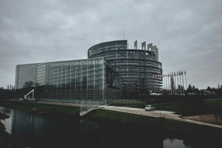 Strasburgo vota domani sulla risoluzione sullo Stato di diritto in Slovacchia