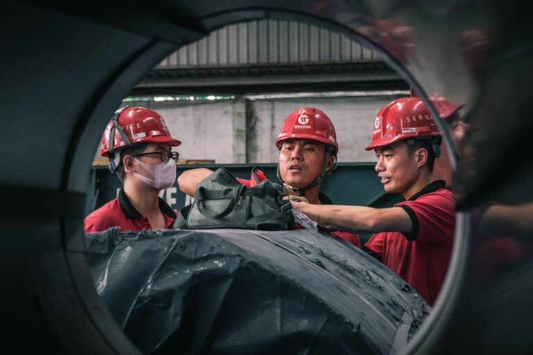 Produzione industriale cinese +4,5% a maggio, ma i consumi deludono