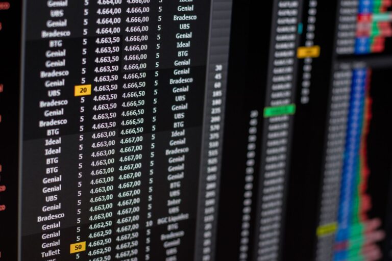 Borsa Tokyo in calo dell’1,10%: pesano tensioni in Medio Oriente