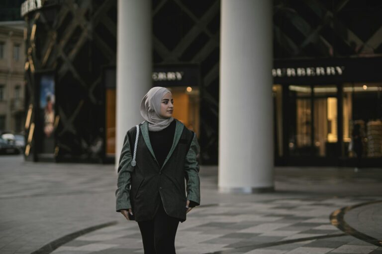 I risultati FY26 di Burberry mettono alla prova il rilancio di Schulman