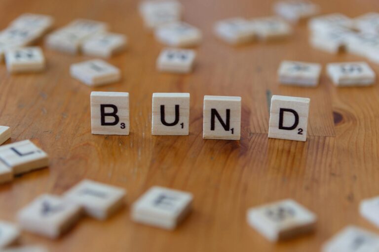 BTP-Bund a 85 punti base e Consiglio Competitività del 28 maggio: cosa cambia per le imprese italiane