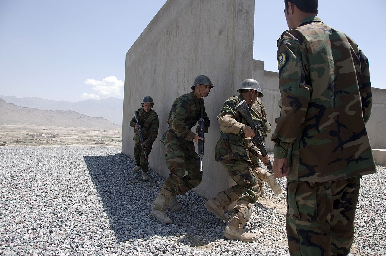 Soldats OTAN exercice militaire