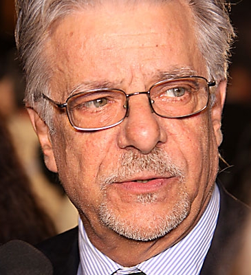 Giancarlo Giannini si racconta: dal diploma da perito al menisco rotto sul set
