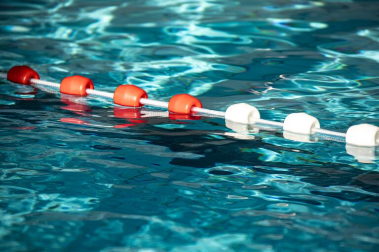 Bimba morta in piscina a Sestri Levante: aperta inchiesta per omicidio colposo