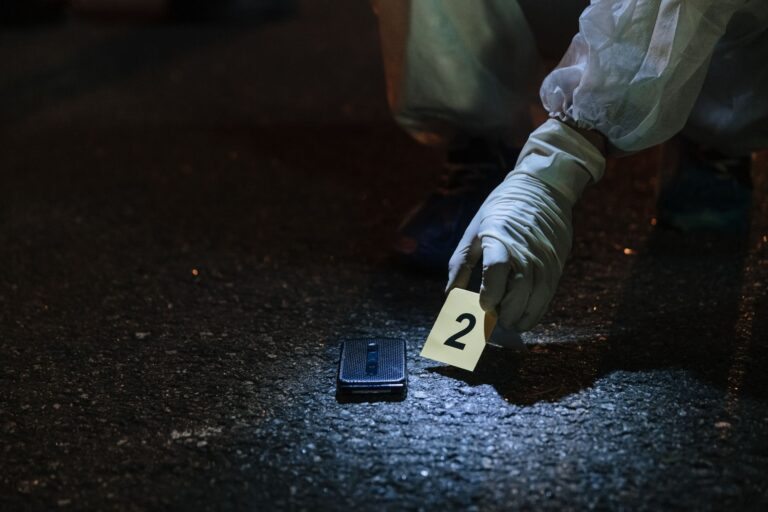 Luca Esposito trovato morto e bruciato in un campo ad Eboli