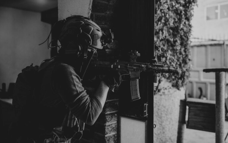Morto il Comandante Alfa, il volto segreto dell’antiterrorismo italiano