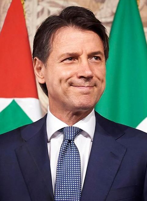 Conte replica a Grillo: «Identità persa? Diceva che Draghi era grillino»