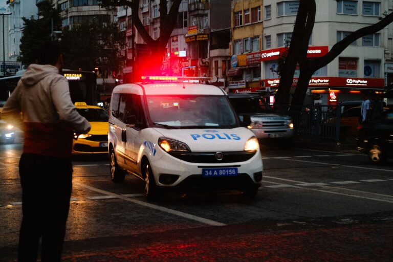 Sparatoria ad Aarau: arrestato un 43enne, città sotto shock