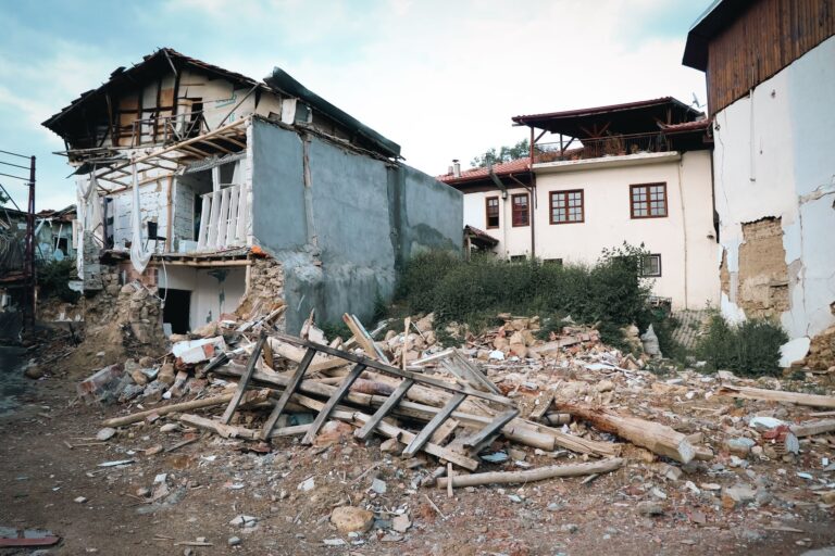 Terremoto in Colombia: il bilancio delle vittime sale a 240