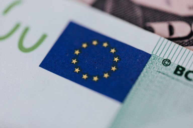 I ministri del commercio UE affrontano la riforma dell’OMC e le perturbazioni legate al Medio Oriente