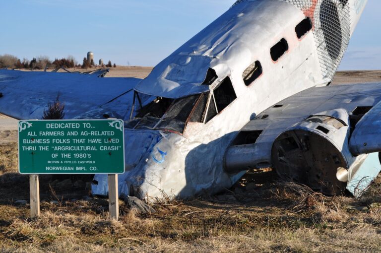 Nazca, aereo turistico si schianta: 7 italiani tra i 13 morti